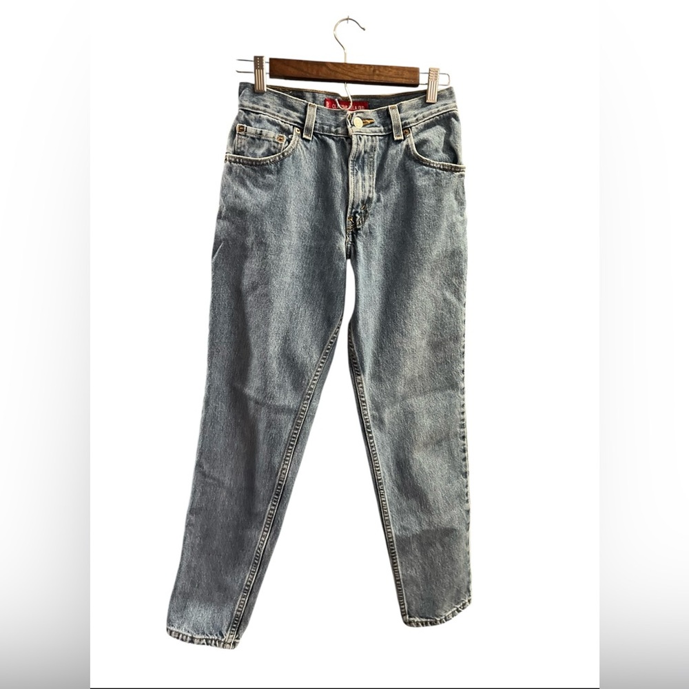 Levi’s 550’s size 4 Short